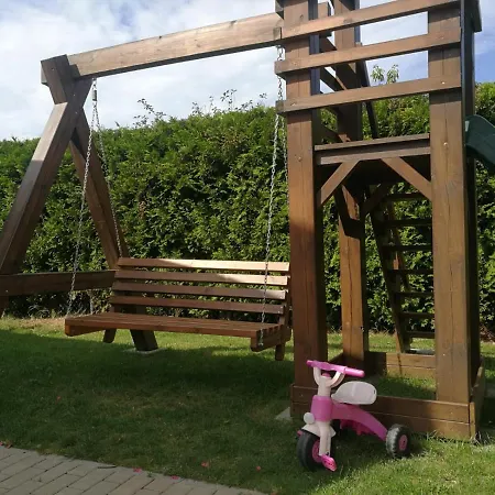 Деревянный коттедж Muszelka Letniskowe Nad Morzem *